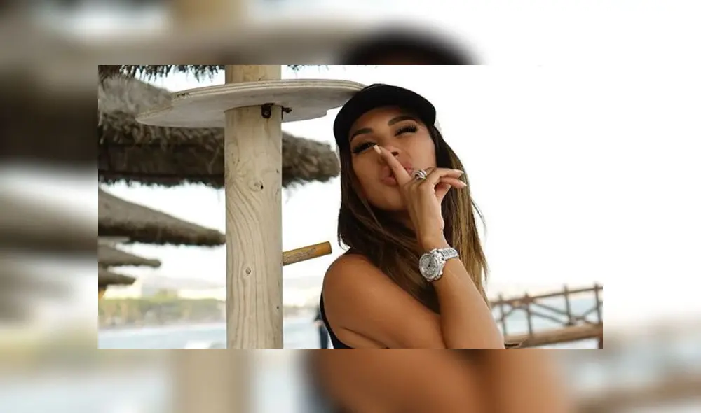 Instagram viral: Stephanie Valenzuela hace twerking en pleno vuelo [VIDEO]