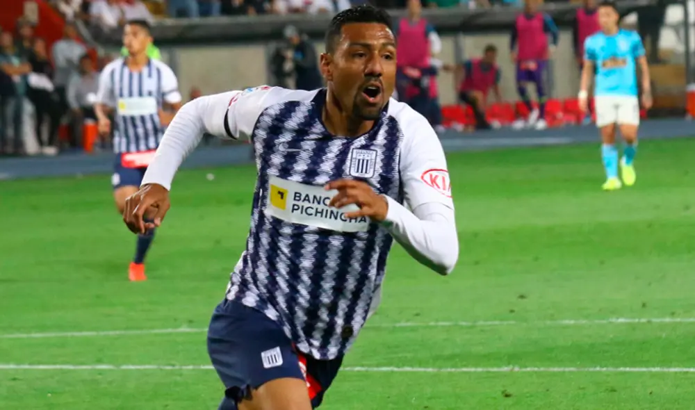 Luis Cachito Ramírez se despide de Alianza Lima.