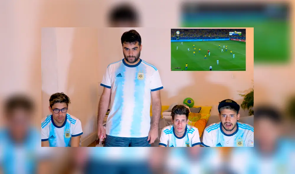 El grupo de hinchas argentinos conocidos como 'Los Displicentes' tuvieron un divertida reacción al partido de su selección.