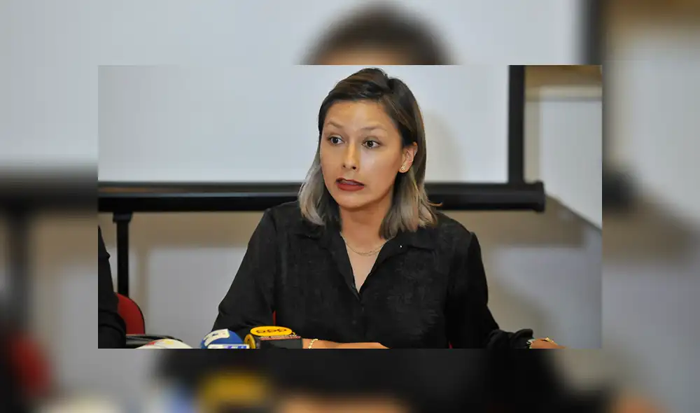 Arlette Contreras rechaza revictimización y exige justicia al PJ Arlette Contreras rechaza revictimización y exige justicia al PJ