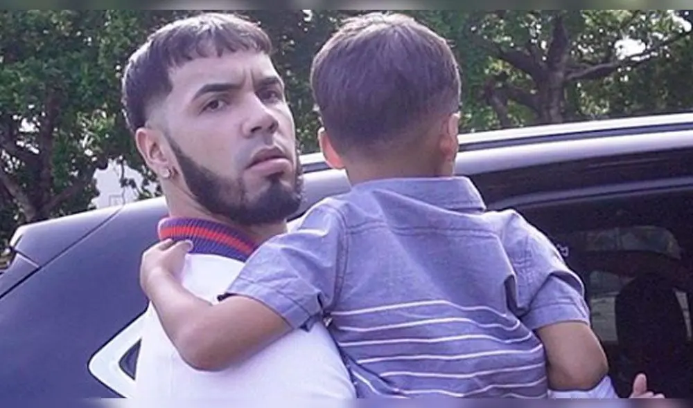 Anuel AA se reencuentra con su hijo tras ser puesto en libertad Anuel AA se reencuentra con su hijo tras ser puesto en libertad