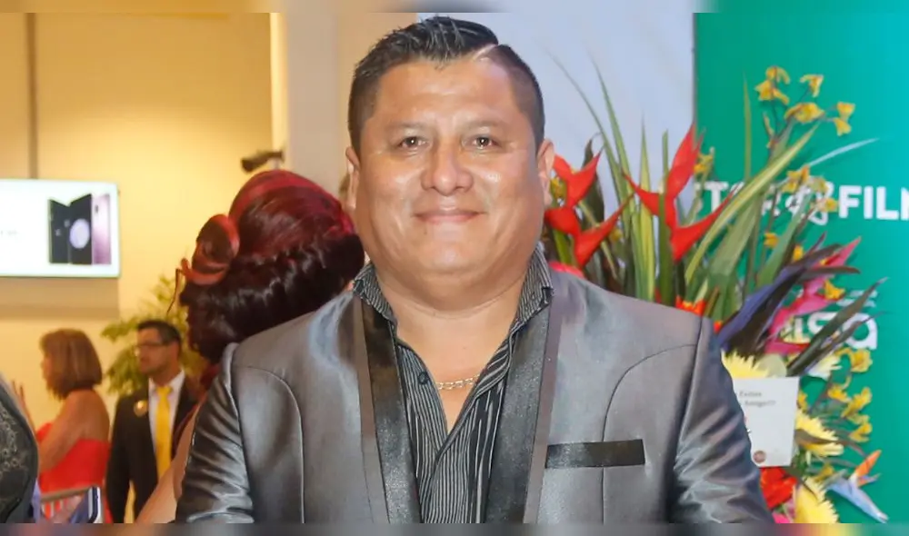 Robert Muñoz de ‘Clavito y su Chela’ sorprende al responder por postulación al Congreso 