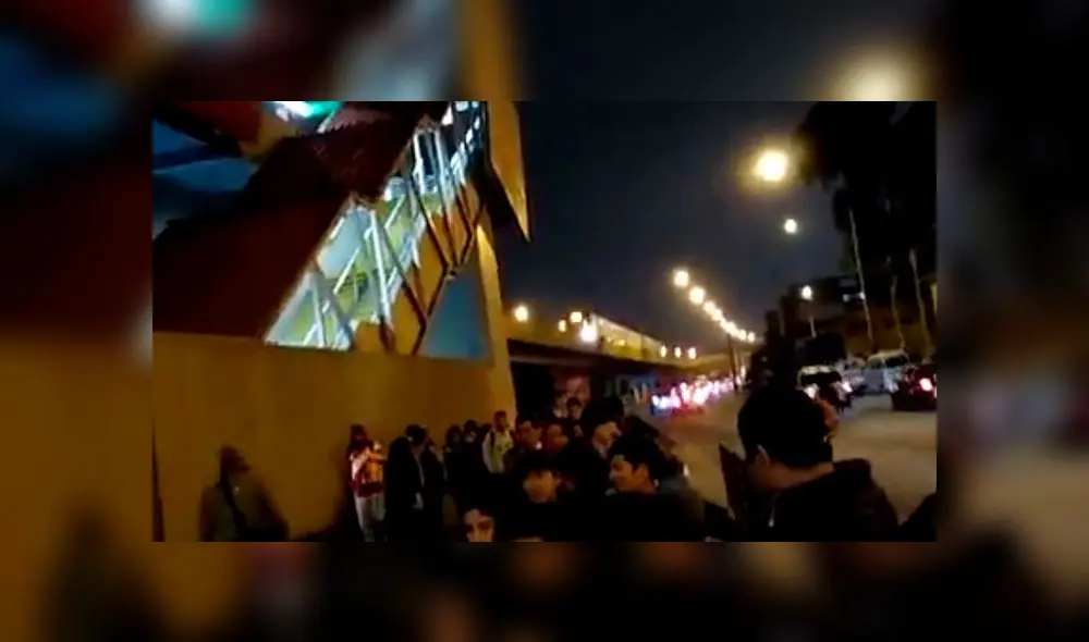 Metro de Lima: Pasajeros caminan por rieles del tren por falla técnica de uno de los transportes [VIDEO y FOTOS]