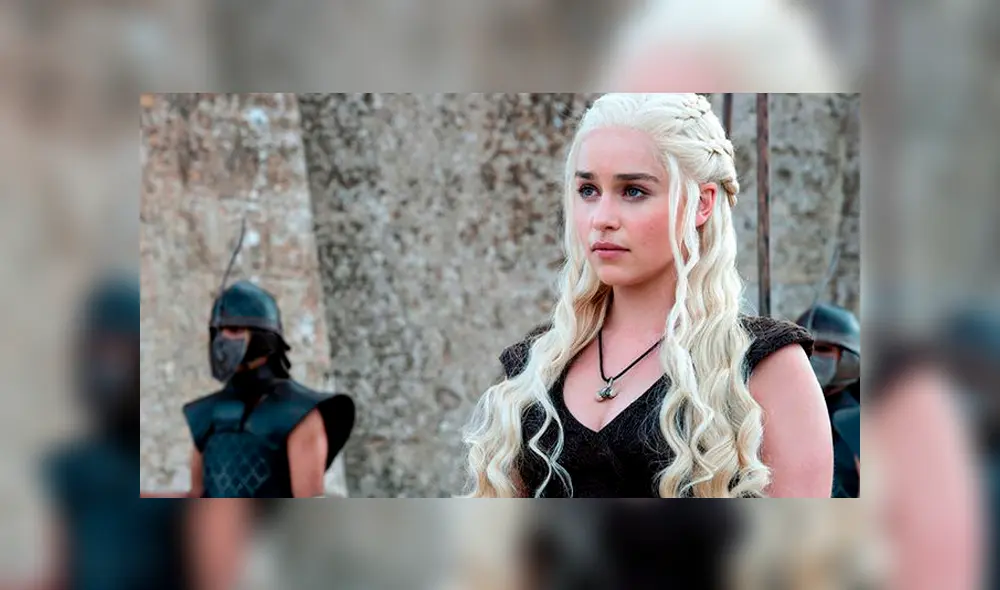 Instagram: Fan Emilia Clarke realiza sexy cosplay de Daenerys Targaryen y miles enloquecen [FOTOS]