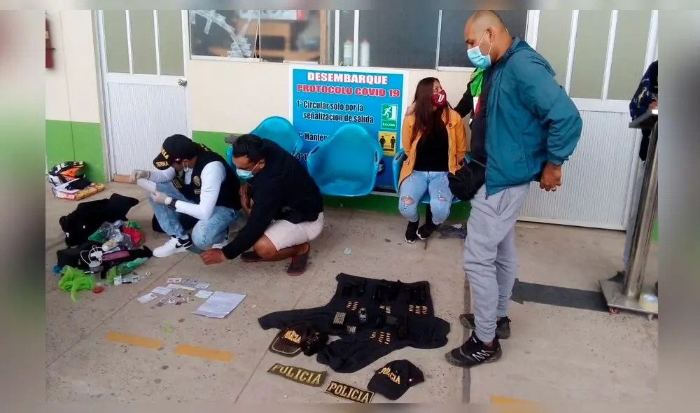 Mujer abordó bus en la ciudad de Juliaca, en Puno. Foto: PNP Mujer abordó bus en la ciudad de Juliaca, en Puno. Foto: PNP