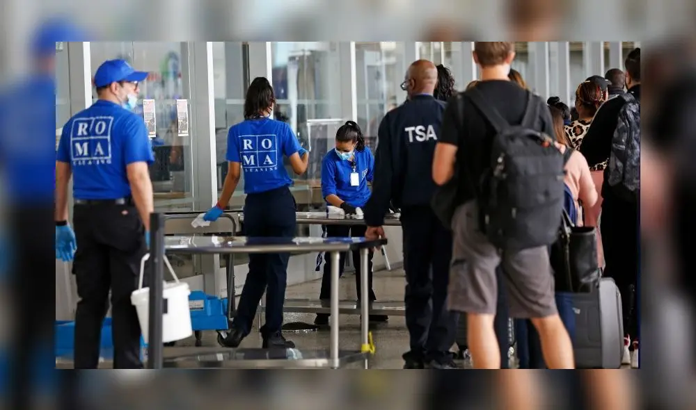Aeropuerto J.F. Kennedy en pleno control. Foto: AP Aeropuerto J.F. Kennedy en pleno control. Foto: AP