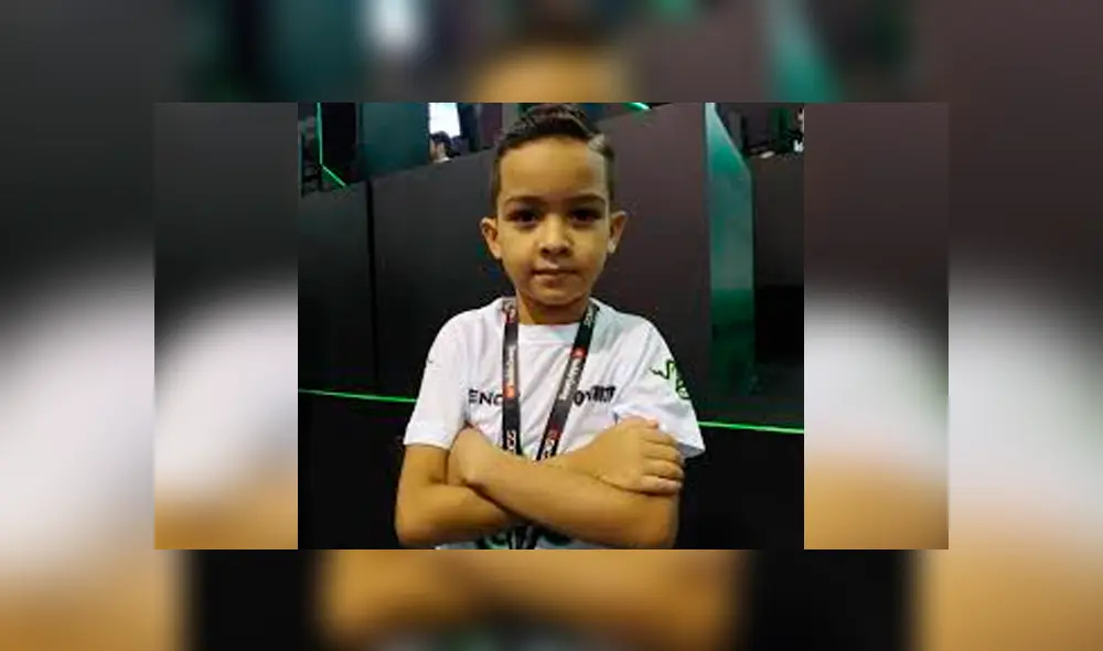 Sin embargo, Zenon, de tan solo 9 años, solo se encontraba jugando partidas en el modo Arena. Sin embargo, Zenon, de tan solo 9 años, solo se encontraba jugando partidas en el modo Arena.