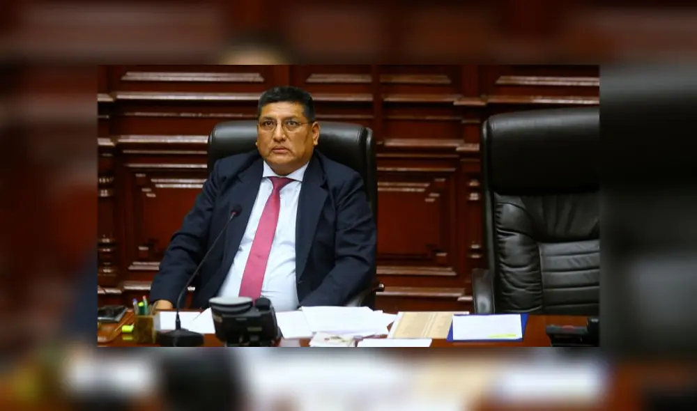 Mantilla y la vez que se quejó de Carlos Bruce tras blindarlo con Fuerza Popular Mantilla y la vez que se quejó de Carlos Bruce tras blindarlo con Fuerza Popular