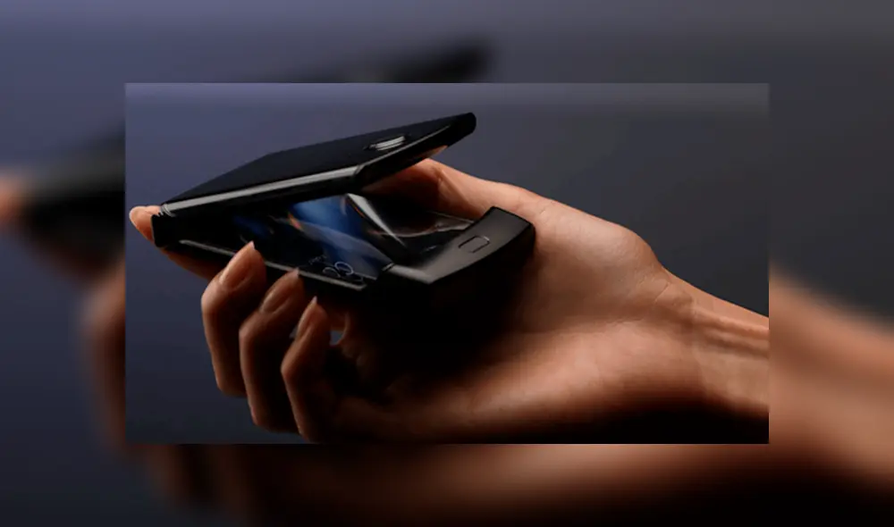 Motorola Razr plegable. Motorola Razr plegable.