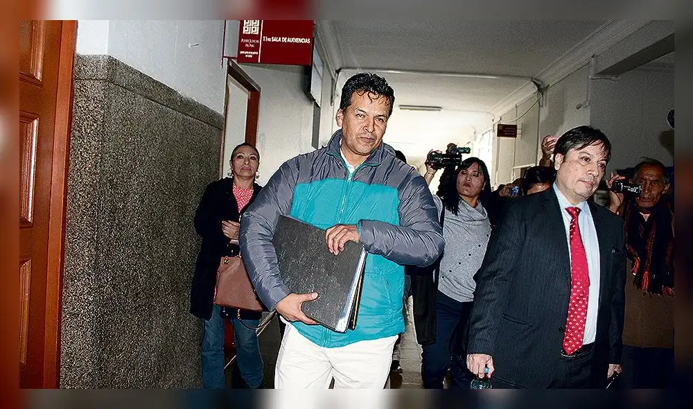 Licona asistió a audiencia.