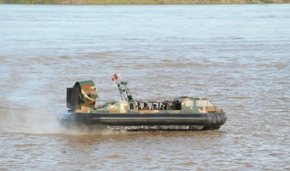 Deslizador de la Marina de Guerra patrullaba zona del Vraem cuando fue emboscado. Foto: referencial/Inforegión Deslizador de la Marina de Guerra patrullaba zona del Vraem cuando fue emboscado. Foto: referencial/Inforegión