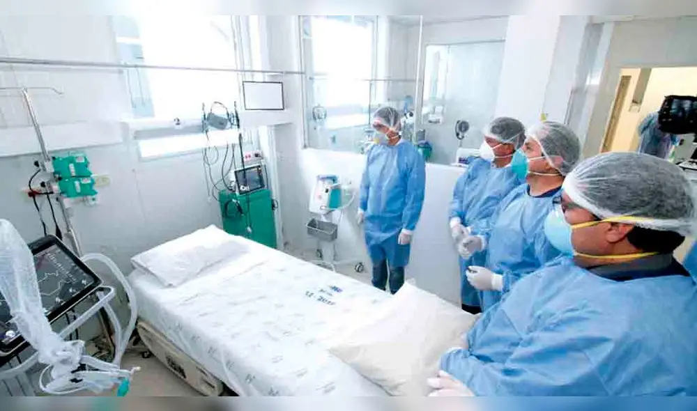 Inspección. Fiscalía realizó diligencias en el hospital de Contingencia o Antonio Lorena por compra de ventiladores mecánicos.