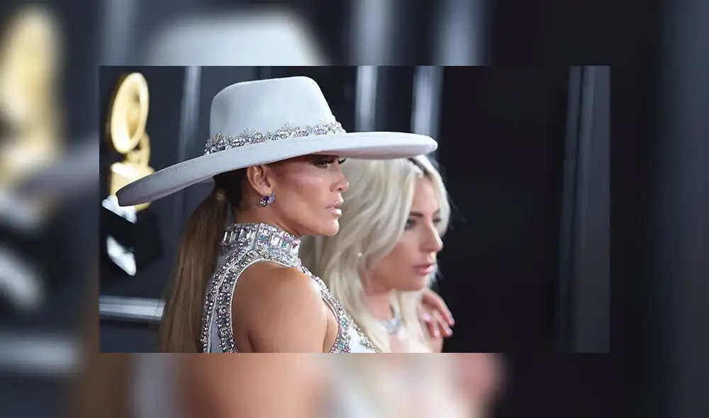 Jennifer Lopez y Lady Gaga son viral por amoroso encuentro en los Grammy