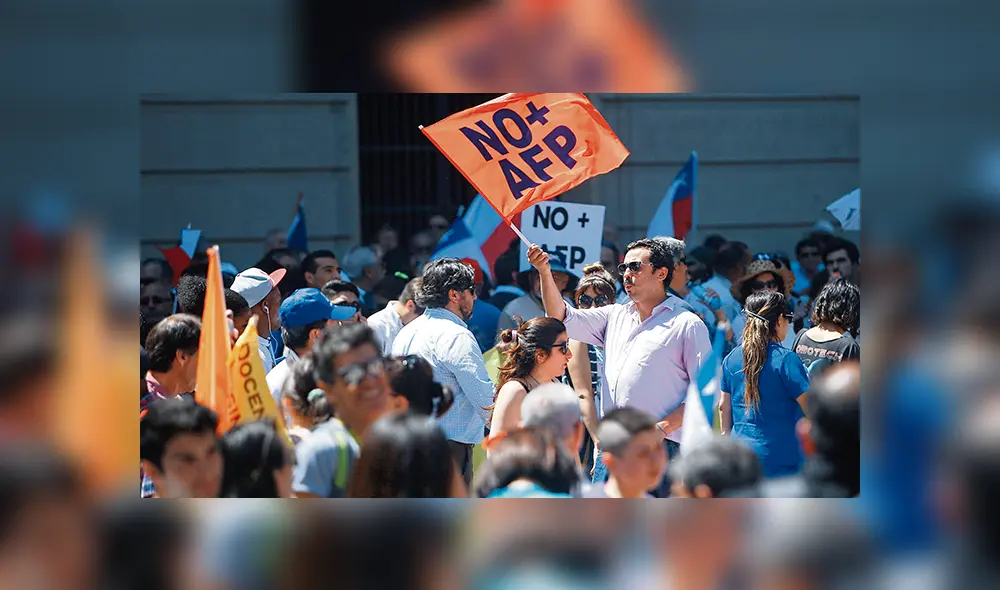 Conquista social. Alzas para pensionistas de las AFP chilenas serán de forma progresiva a partir de enero del 2020. Crédito: EFE Conquista social. Alzas para pensionistas de las AFP chilenas serán de forma progresiva a partir de enero del 2020. Crédito: EFE