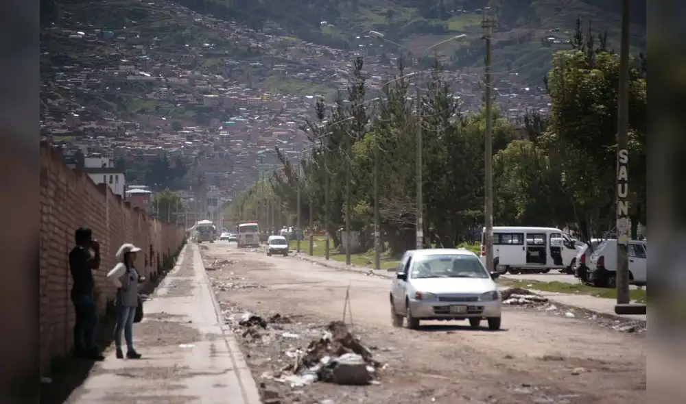 OBRA. Problemas en el nodo Versalles también preocupan. OBRA. Problemas en el nodo Versalles también preocupan.