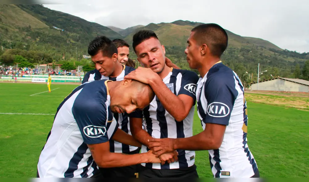 Alianza Lima: agreden a jugador blanquiazul mientras esperaba taxi en Surco