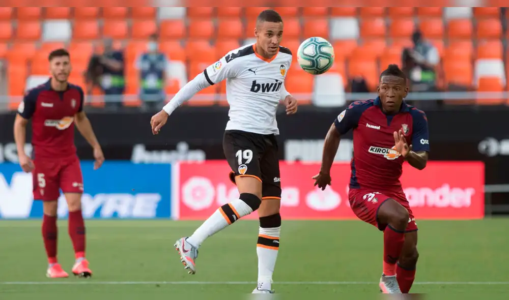 Valencia vs. Osasuna por LaLiga española. Foto: Twitter Osasuna Valencia vs. Osasuna por LaLiga española. Foto: Twitter Osasuna