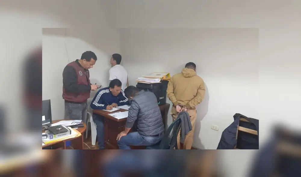 Facinerosos habrían estado seguimiento a cambista que llegaría hasta la cuadra 13 de la avenida Antúnez de Mayolo con gran cantidad de dólares. (Fotos: Difusión) Facinerosos habrían estado seguimiento a cambista que llegaría hasta la cuadra 13 de la avenida Antúnez de Mayolo con gran cantidad de dólares. (Fotos: Difusión)