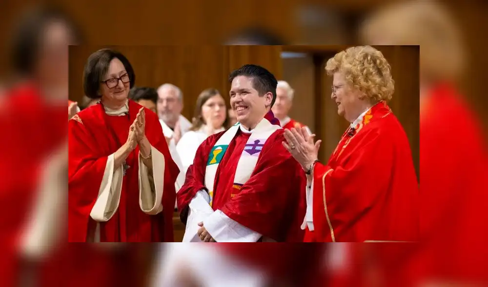 Sacerdote transgénero