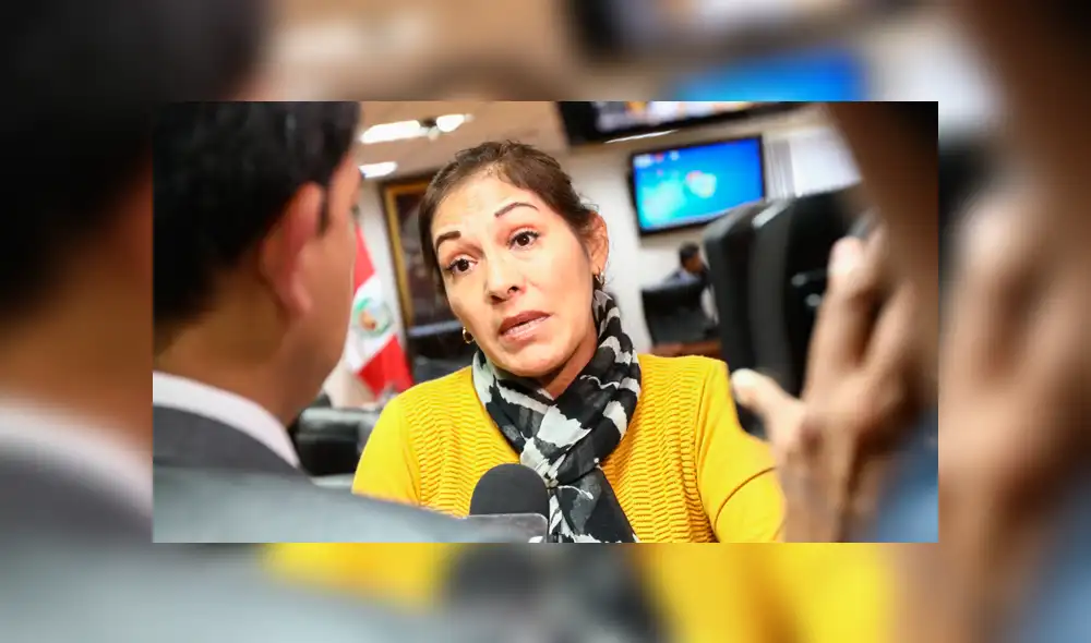 Salazar tras críticas: "Están haciendo una campañita para desprestigiarme" Salazar tras críticas: "Están haciendo una campañita para desprestigiarme"