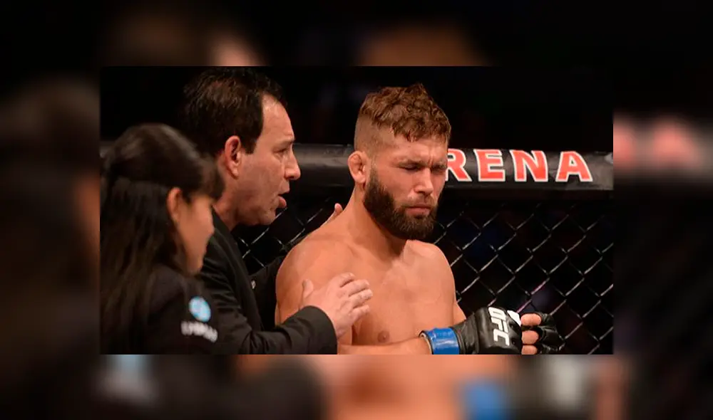 Jeremy Stephen no pudo continuar debido a un piquete en los ojos. Créditos: UFC Jeremy Stephen no pudo continuar debido a un piquete en los ojos. Créditos: UFC