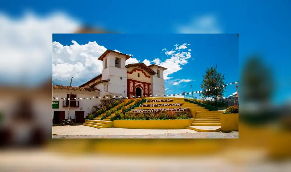 Restauran histórica iglesia San Jerónimo  de Mollepata