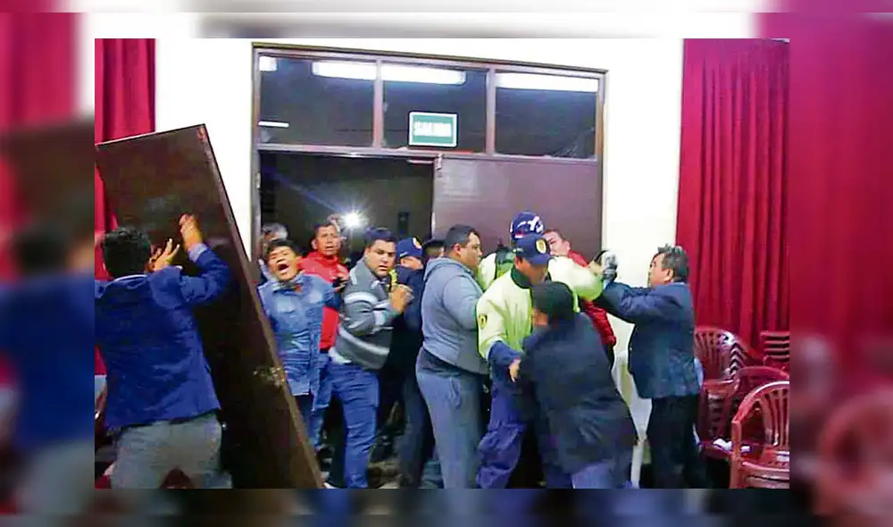 Protesta. Serenos se enfrentaron a ediles en sesión de concejo.