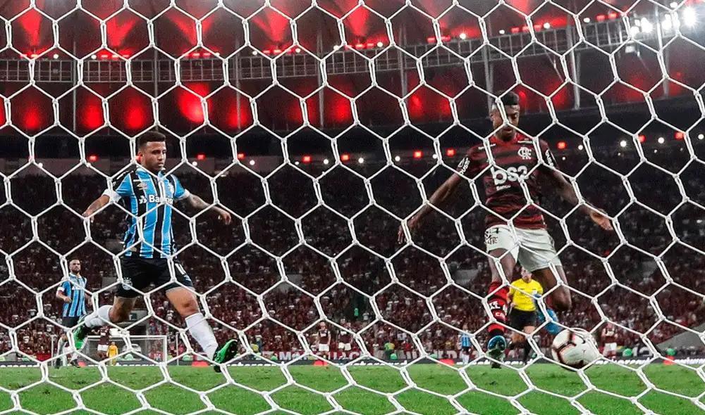 Bruno Henrique anotó el gol que le da a Flamengo el pase a la final de la Copa Libertadores 2019. | Foto: EFE