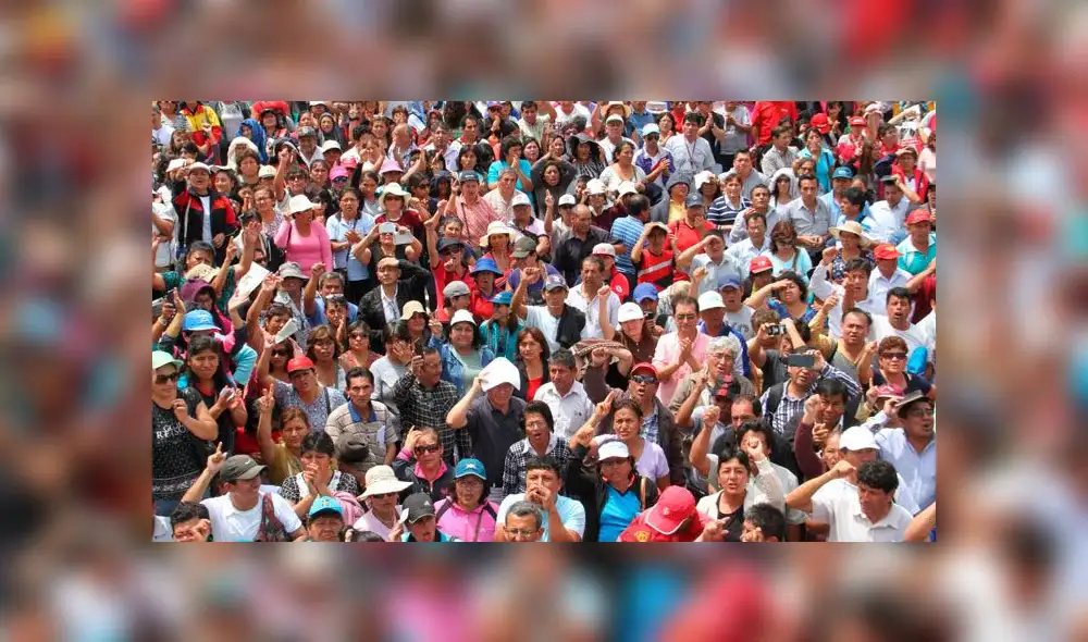 Separarán a profesores y administrativos condenados por feminicidio y otros delitos. Créditos: La República. Separarán a profesores y administrativos condenados por feminicidio y otros delitos. Créditos: La República.