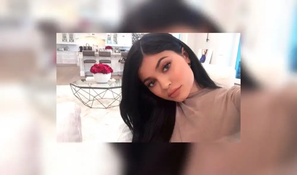 Kylie Jenner sorprende a sus fanáticos mostrándose al 'natural'