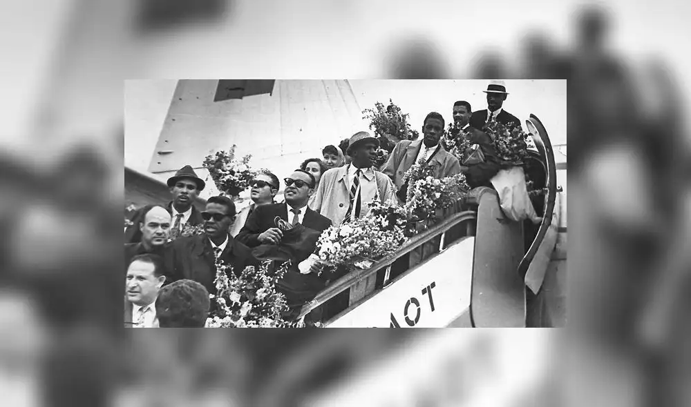 The Harlem Globetrotters. The Harlem Globetrotters.