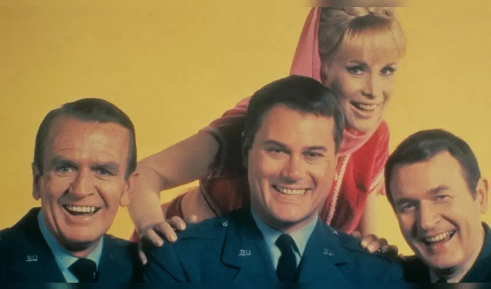 Elenco principal de la serie Mi bella genio. (Foto: Debate)