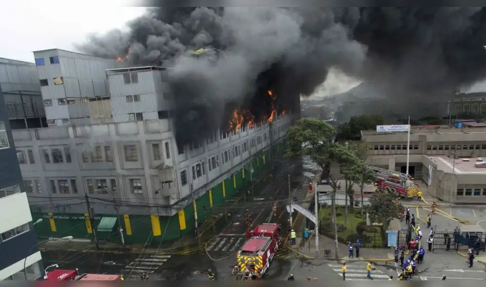 Madre de joven que murió en incendio en Las Malvinas pide que no le bajen la pena a los acusados Madre de joven que murió en incendio en Las Malvinas pide que no le bajen la pena a los acusados