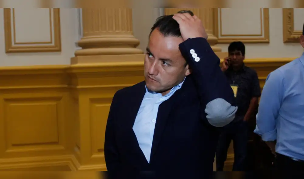 Instagram: Richard Acuña comparte triste noticia con sus seguidores