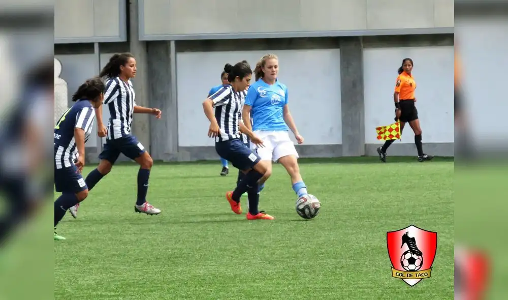 Liliana Neyra logró el Ascenso en el fútbol de Portugal con el Amora FC.