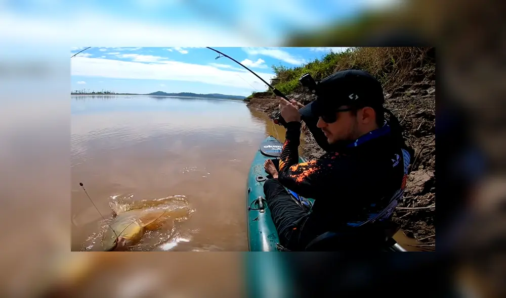 Un hombre de Brasil atrapó a extraño pez que ha sorprendido a miles en YouTube.