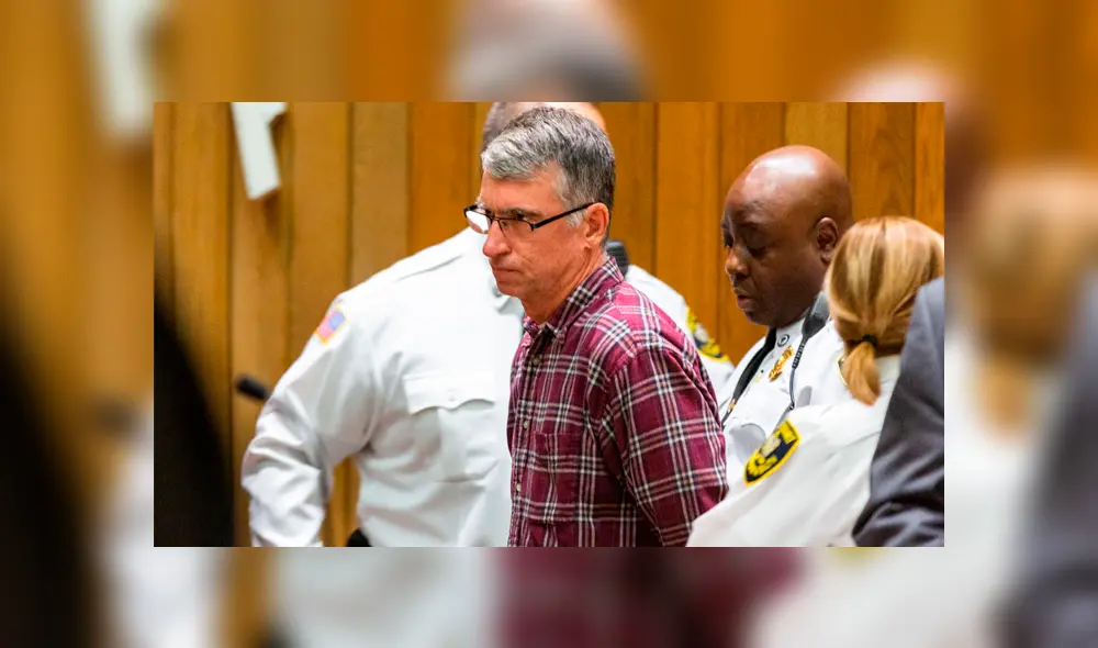 Brian Fanion no quería divorciarse para no tener que perder la mitad del dinero que le correspondía. Brian Fanion no quería divorciarse para no tener que perder la mitad del dinero que le correspondía.