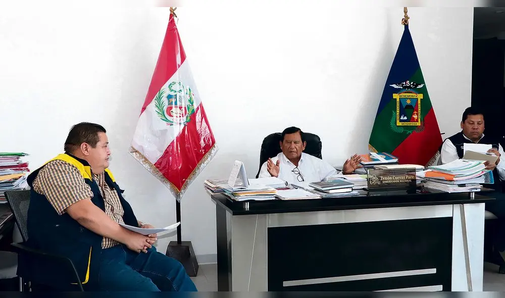 reunión. Gobernador y alcaldes se reunieron para determinar qué medidas se tomarán ante anuncio de ampliación de Cuajone. reunión. Gobernador y alcaldes se reunieron para determinar qué medidas se tomarán ante anuncio de ampliación de Cuajone.