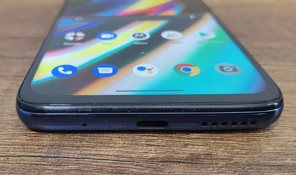 Parte inferior del Moto G9 Plus. Foto: Edson Henriquez