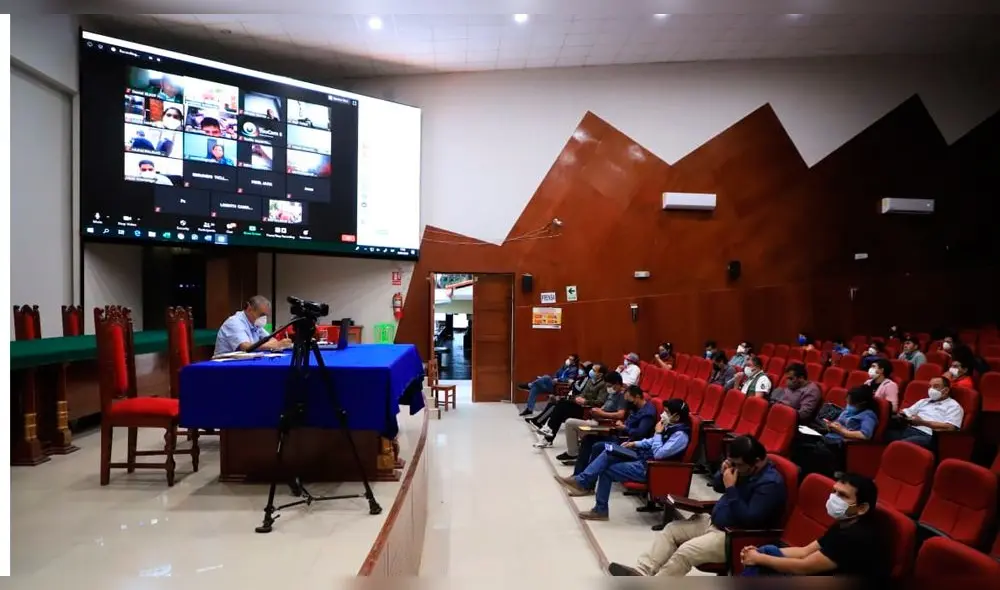 Reunión virtual de Gobernador y alcaldes de Amazonas