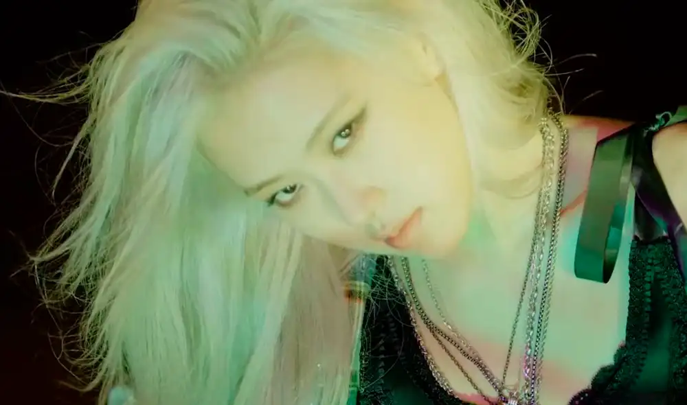 Rosé de BLACKPINK en teaser de The Album. Foto: YG