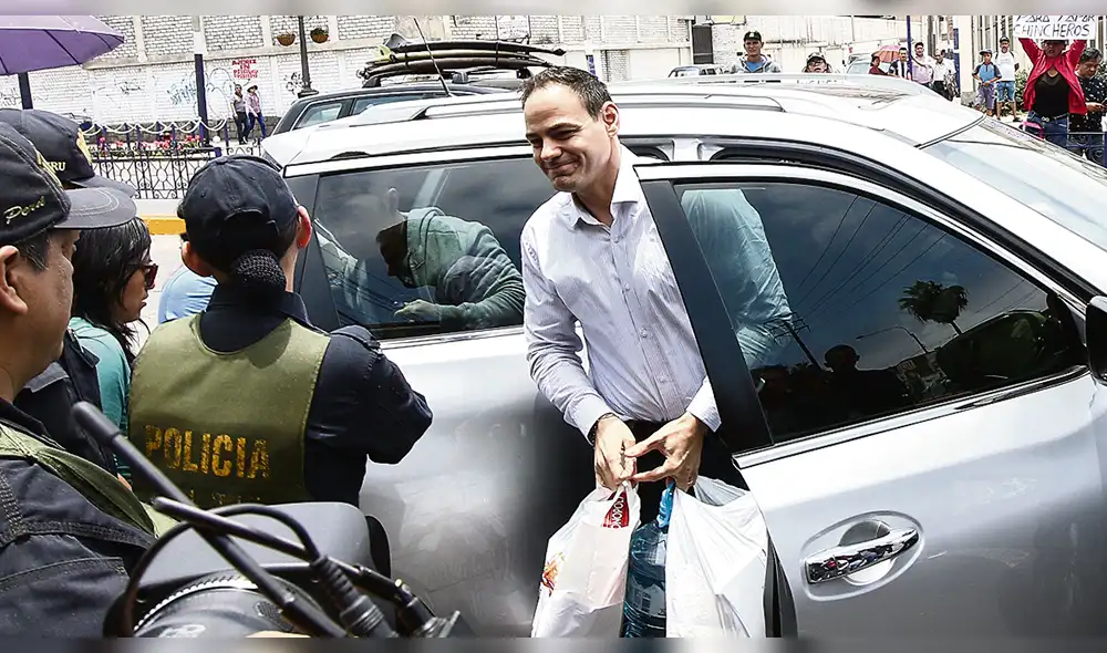 El 19 de noviembre fiscal José Pérez interrogará a Pedro Chávarry