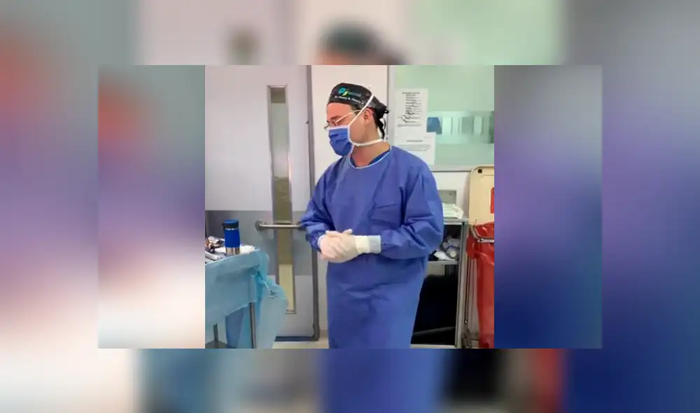 Un médico cirujano ha causado sensación en Facebook al bailar como Anuel AA en plena operación. Un médico cirujano ha causado sensación en Facebook al bailar como Anuel AA en plena operación.