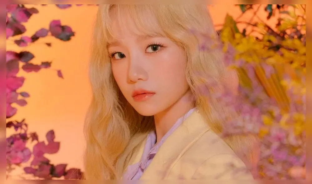 Jo Yu Ri es una cantante surcoreana, nacida el 22 de octubre de 2001. Es miembro activo del grupo K-Pop IZ*ONE. Jo Yu Ri es una cantante surcoreana, nacida el 22 de octubre de 2001. Es miembro activo del grupo K-Pop IZ*ONE.