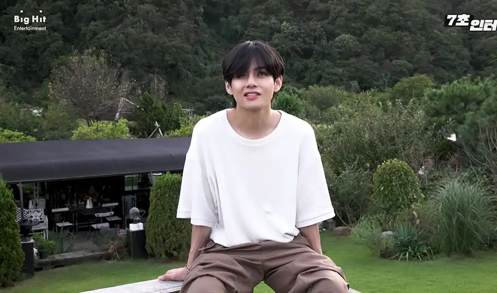 Desliza para ver más fotos de Taehyung de BTS. Foto: Big Hit