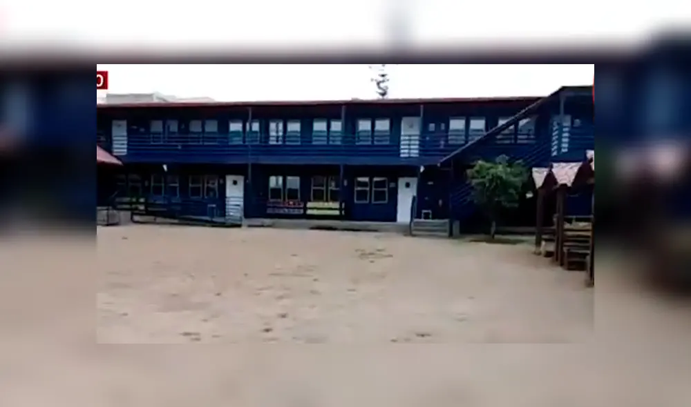 Denuncian a colegio Franco Peruano por ofrecer clases en aulas prefabricadas [VIDEO]