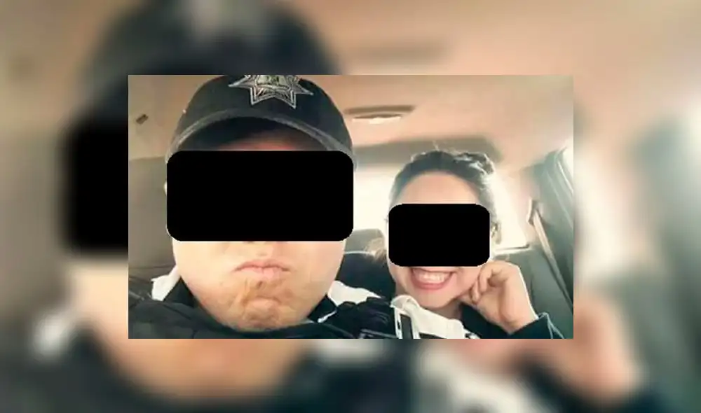 En YouTube, difunden video de policías que tuvieron sexo en baño de institución En YouTube, difunden video de policías que tuvieron sexo en baño de institución