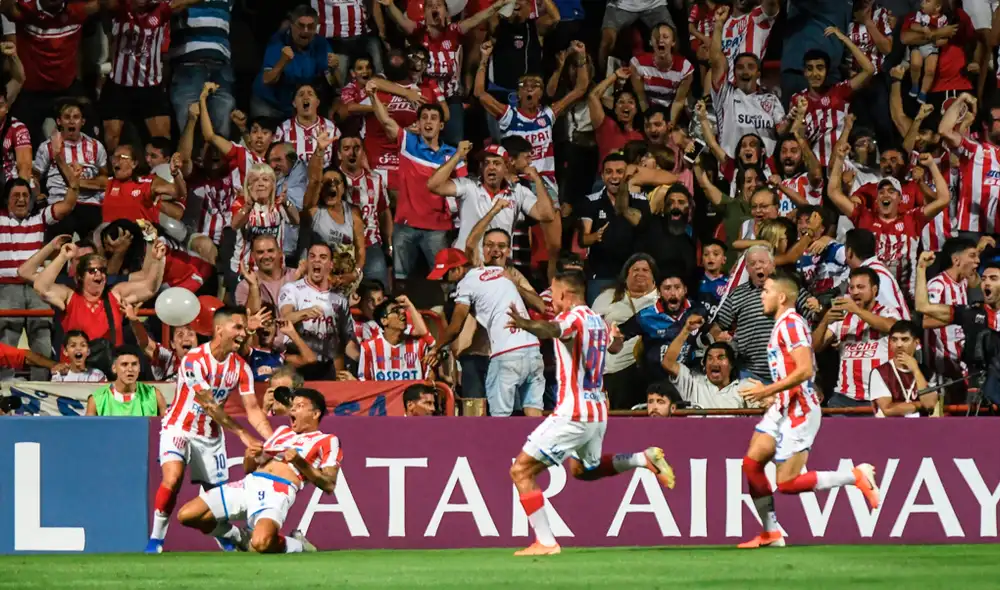 Sigue aquí EN VIVO ONLINE el River Plate vs. Unión Santa Fe por la jornada 19 de la Superliga Argentina. | Foto: @clubaunion