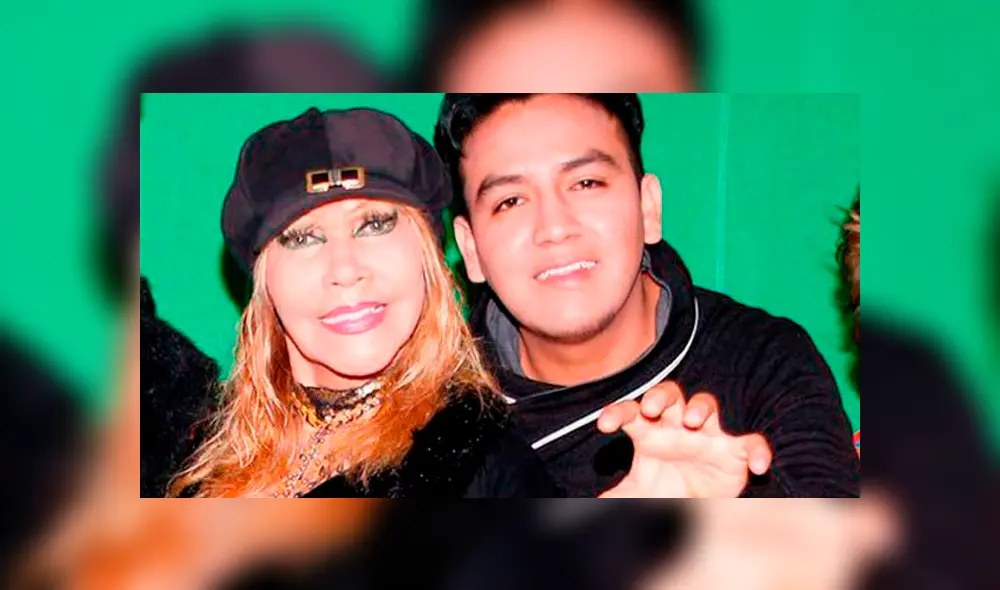 La Tigresa del Oriente y su expareja son captados haciendo compras en ‘sex shop’ luego de cancelar su boda La Tigresa del Oriente y su expareja son captados haciendo compras en ‘sex shop’ luego de cancelar su boda