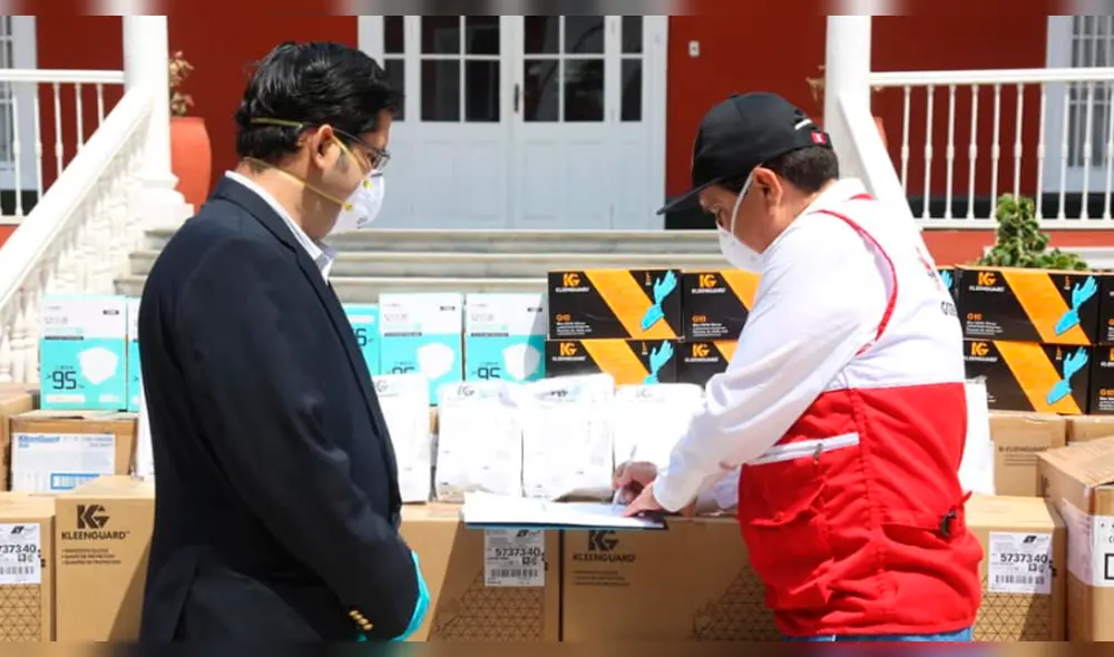 Donan equipos de protección para personal de salud de La Libertad.